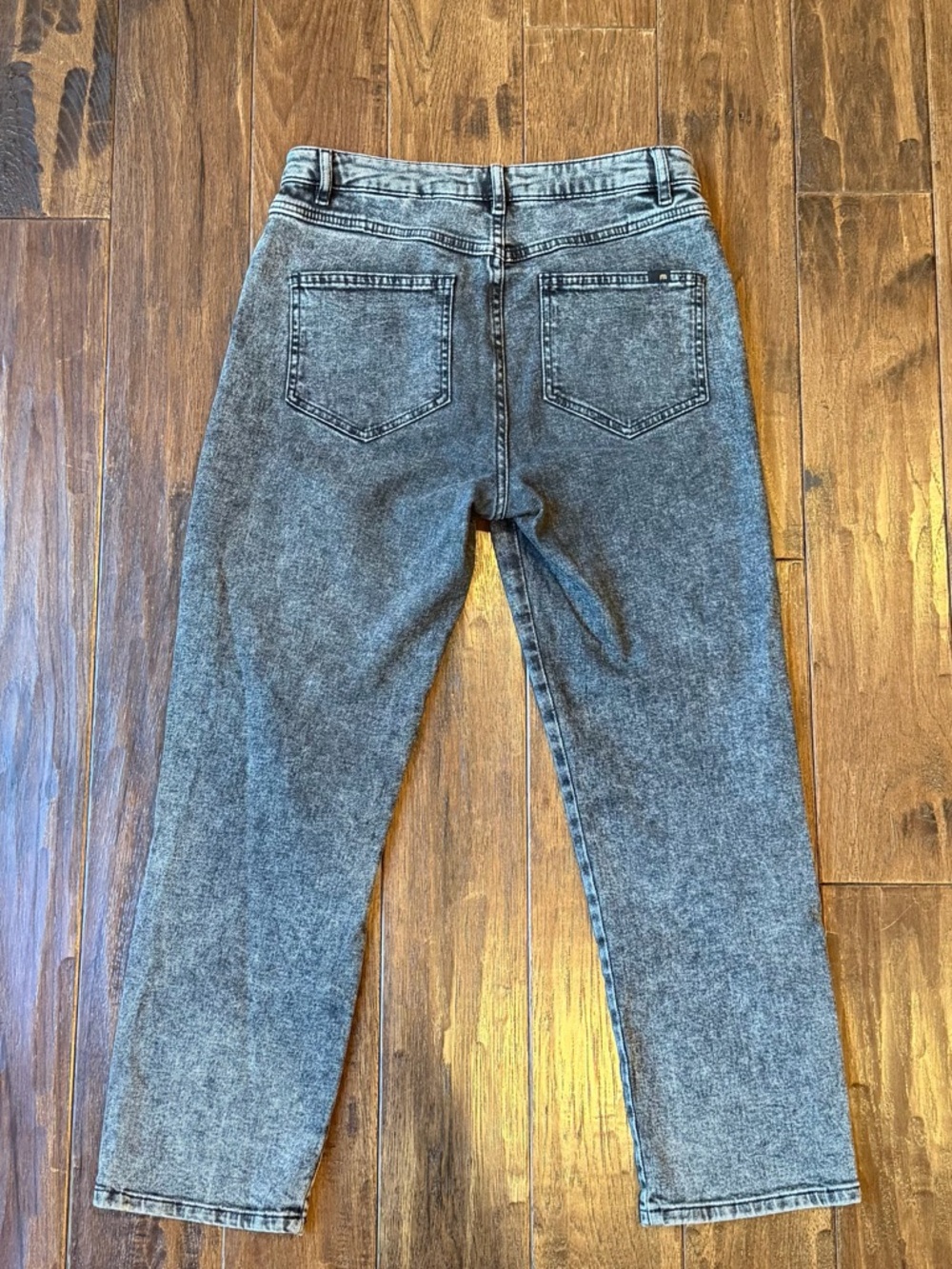 Maje Pierre High-Rise Acid Wash Straight Leg Jeans - Anthracite Grey - Picture 3 of 6